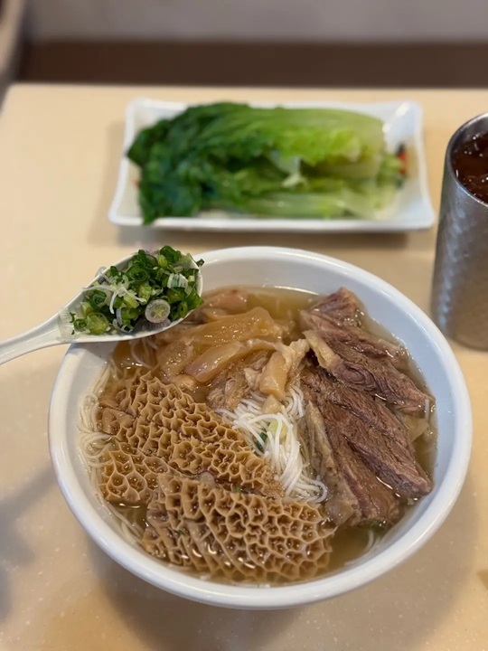 牛腩牛肚河